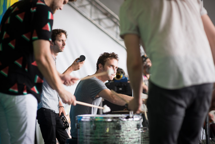 One song, four percussionists - another fun mashup you will only find in the festival’s unique workshop format. Here, they gather around and follow Michael Hanf of San Fermin.