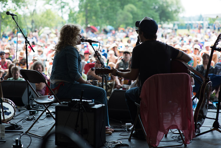 Shovels and Rope have the crowd hanging on their every word.